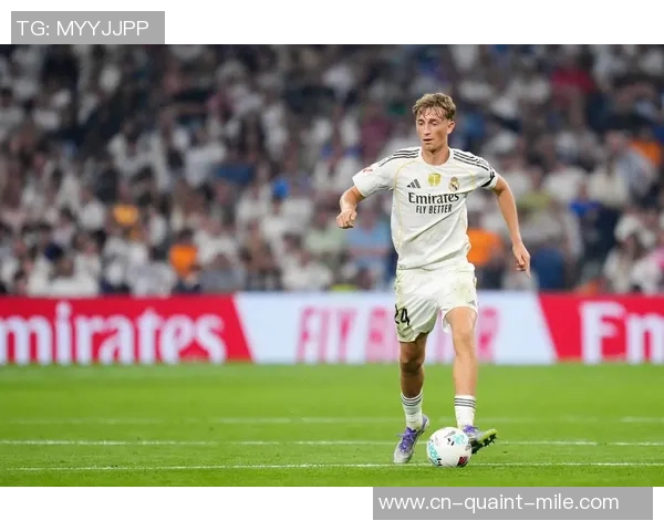 杰拉德：卡雷拉斯给了对手太大空间；吕迪格送点很愚笨